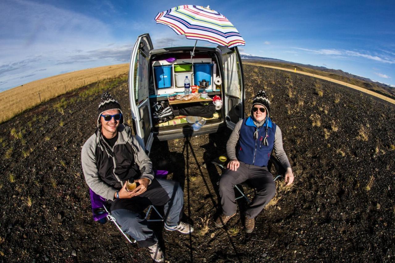 Kuku Campers - Campervans Keflavík Dış mekan fotoğraf