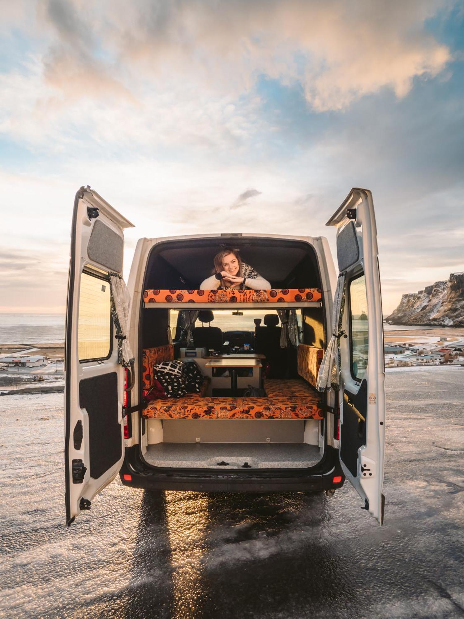 Kuku Campers - Campervans Keflavík Dış mekan fotoğraf