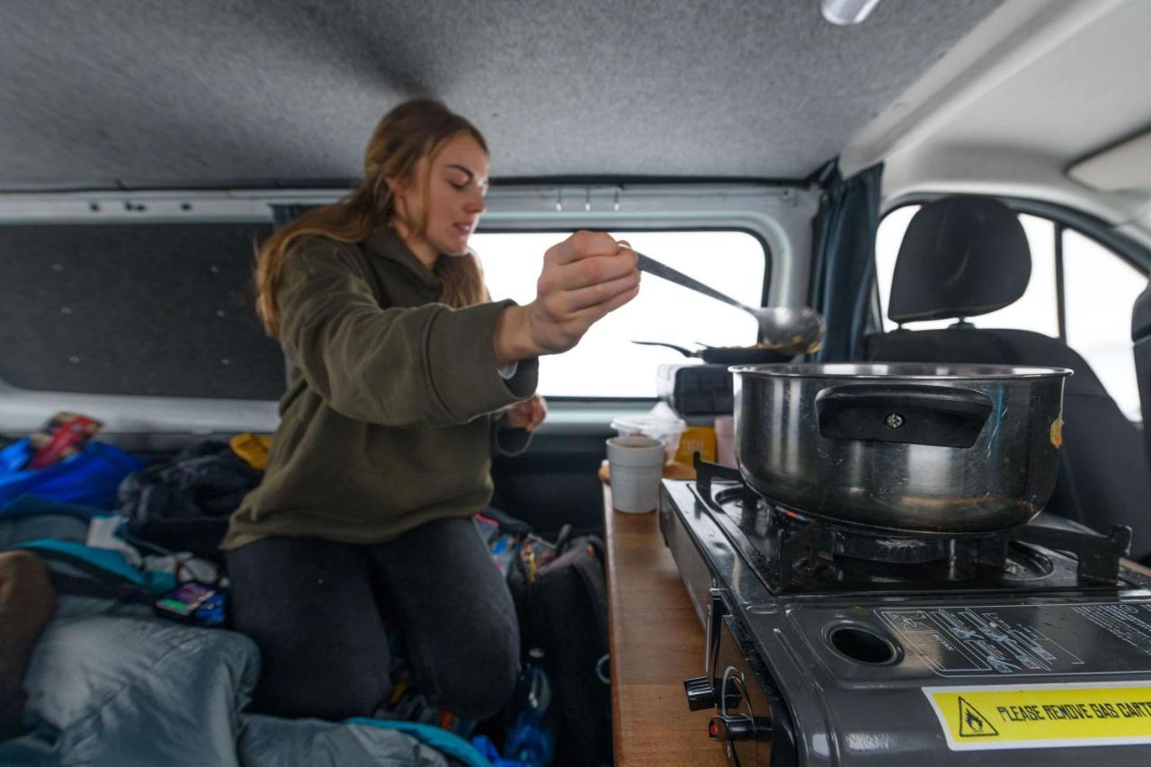 Kuku Campers - Campervans Keflavík Dış mekan fotoğraf