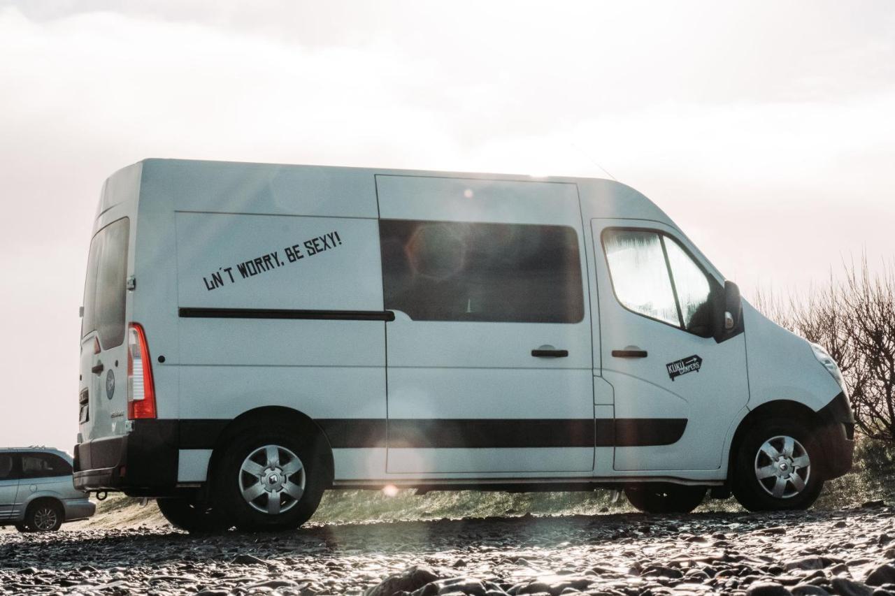 Kuku Campers - Campervans Keflavík Dış mekan fotoğraf
