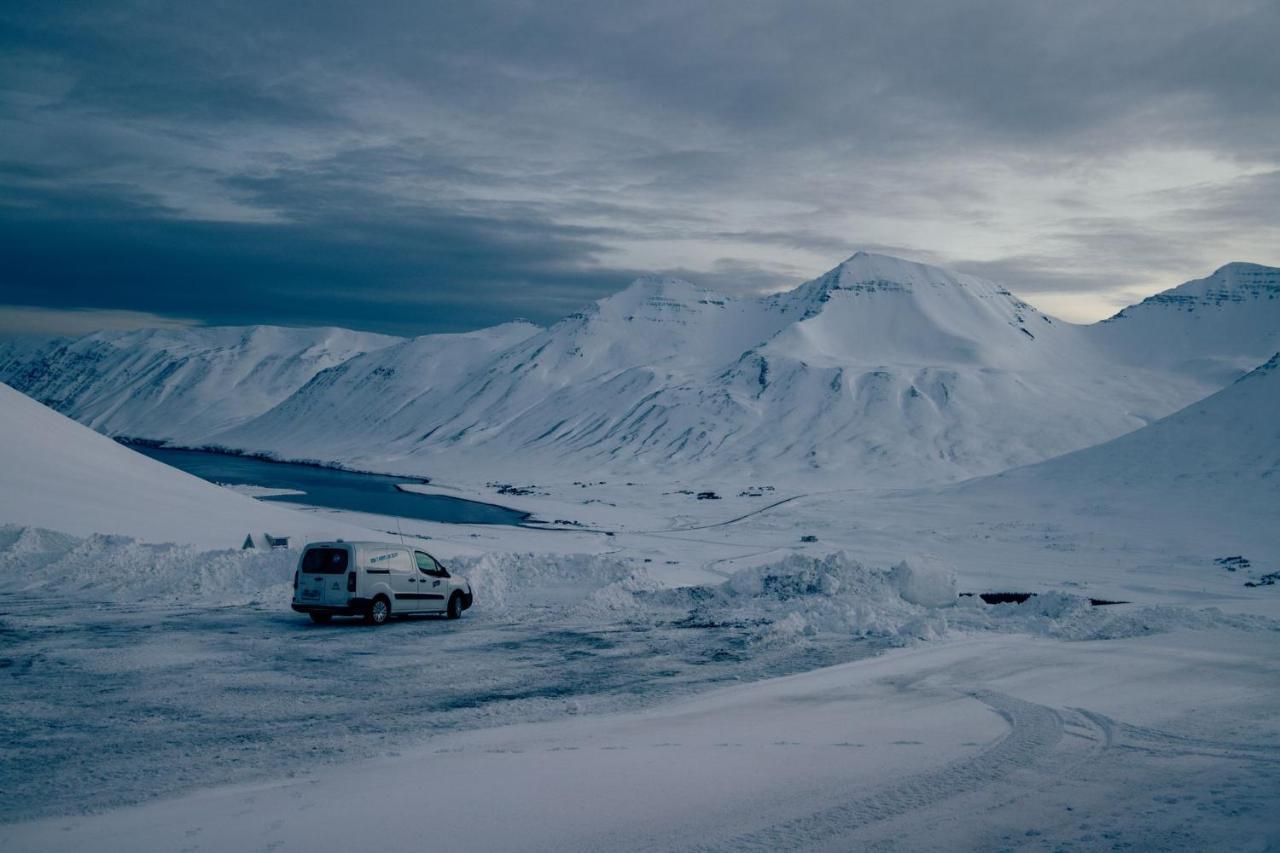 Kuku Campers - Campervans Keflavík Dış mekan fotoğraf